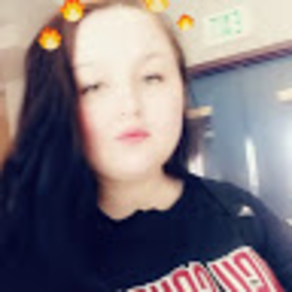 Meet your Posher, Jennavieve